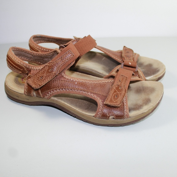 earth spirit fisherman sandals